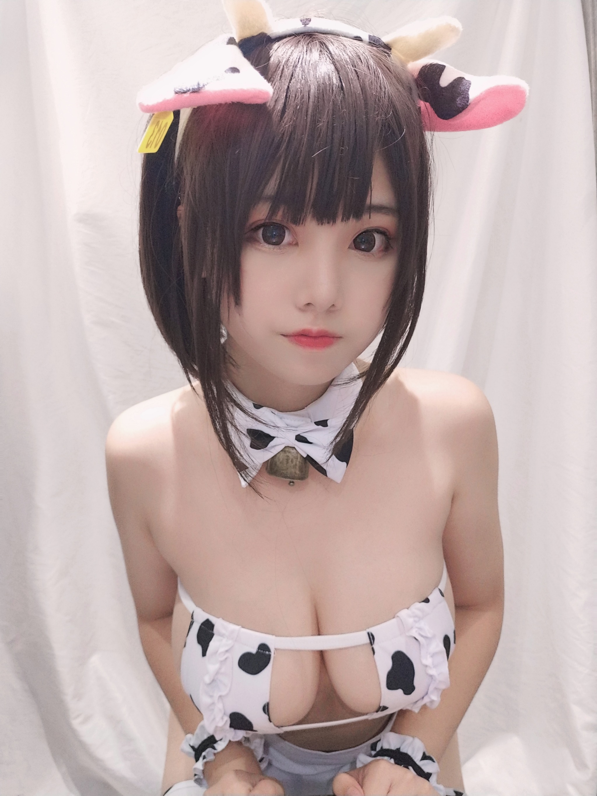 图片[1]-蜜汁猫裘 – NO.025 小奶牛自拍版女仆 [20P]-XikXak